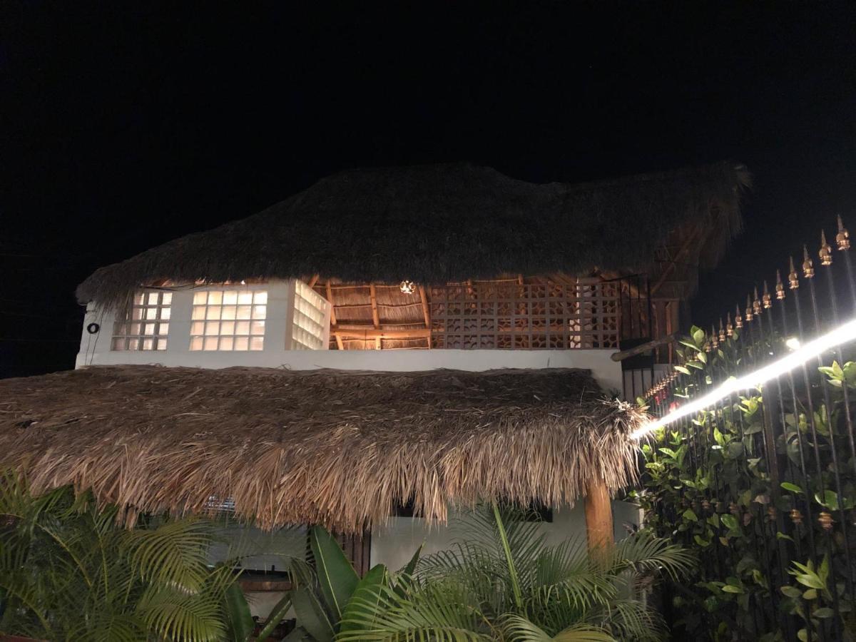 Aventura Pacifico Boutique Suites & Villas (Adults Only) Bucerías Eksteriør billede