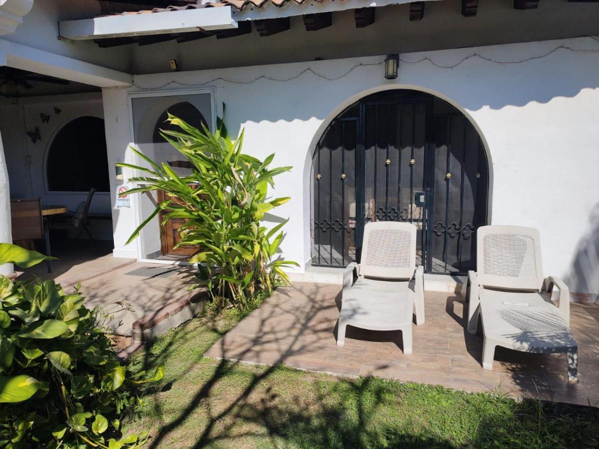 Aventura Pacifico Boutique Suites & Villas (Adults Only) Bucerías Eksteriør billede